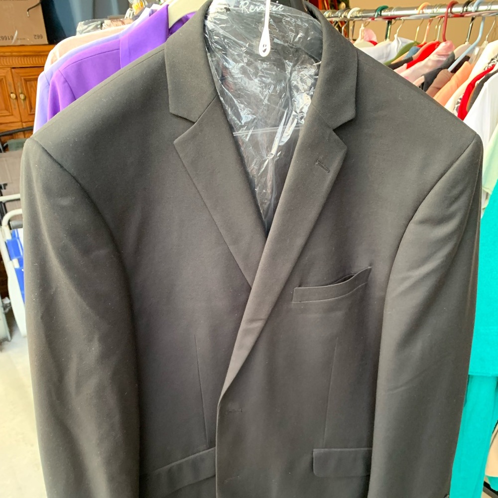 Men’s Black Suit